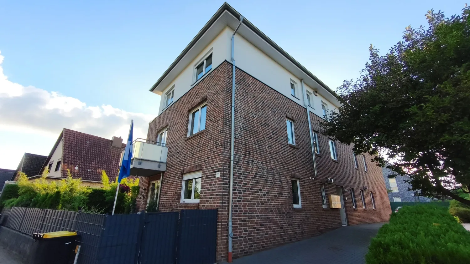 2 room apartment with 61 m² in Pinneberg – Photo 3