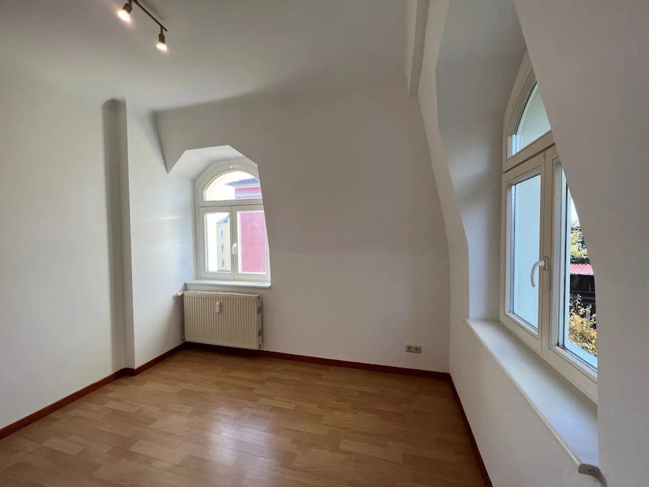 3 Zimmer Wohnung mit 69 m² in Radebeul – Bild 2