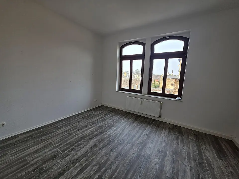 2 Zimmer Wohnung mit 56 m² in Crimmitschau – Bild 3
