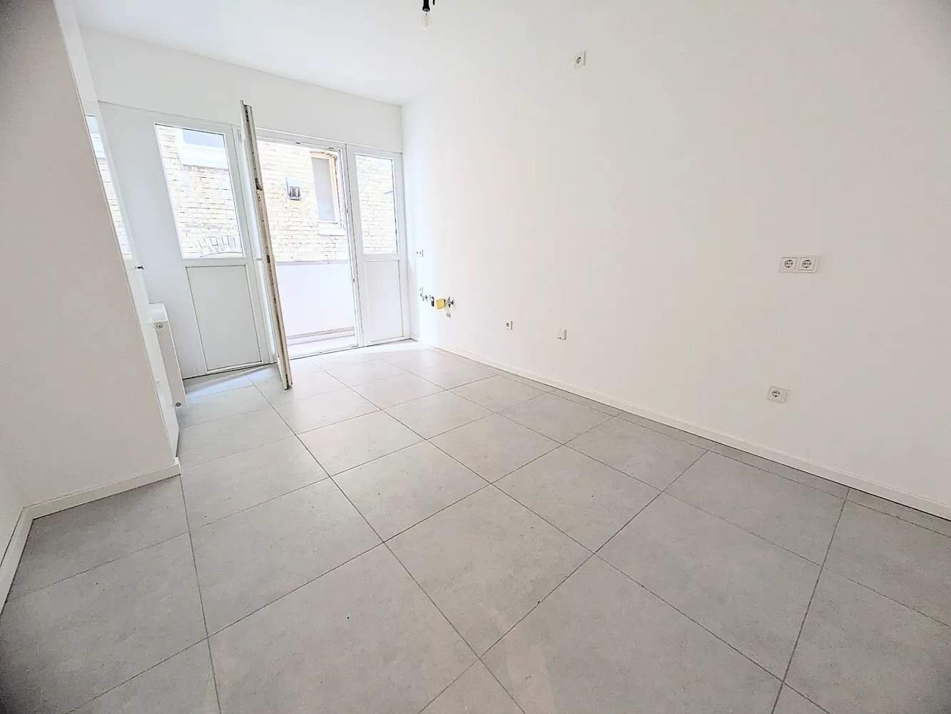 3 room apartment with 80 m² in Stuttgart – Photo 5