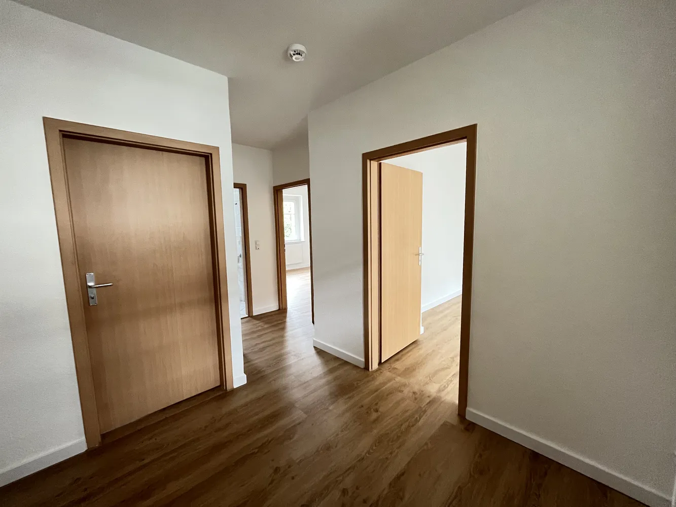2 Zimmer Wohnung mit 65 m² in Chemnitz – Bild 6