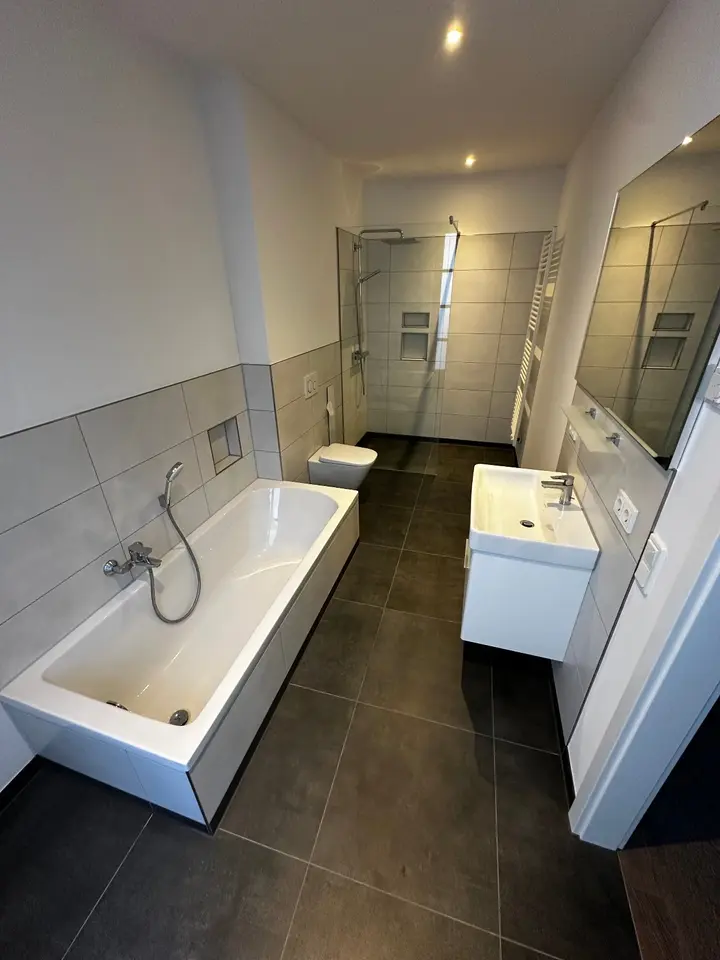 4 Zimmer Wohnung mit 200 m² in Kleve – Bild 9