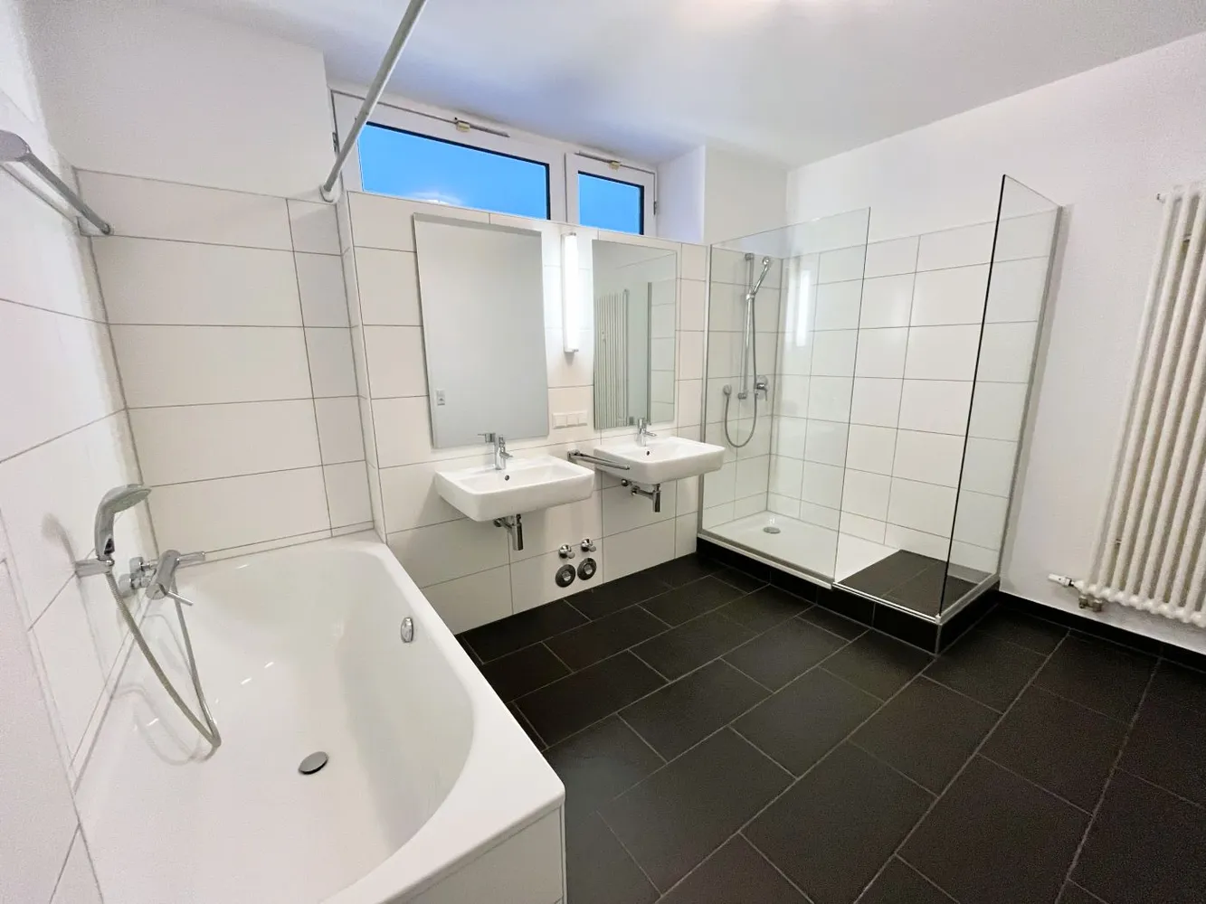 4 Zimmer Wohnung mit 138 m² in Kaiserslautern – Bild 2