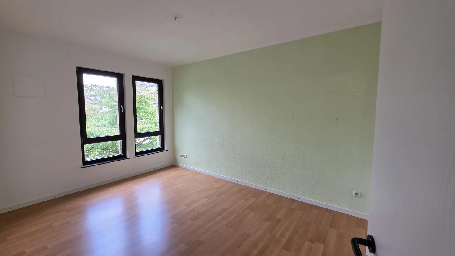 4 Zimmer Wohnung mit 120 m² in Bielefeld – Bild 3