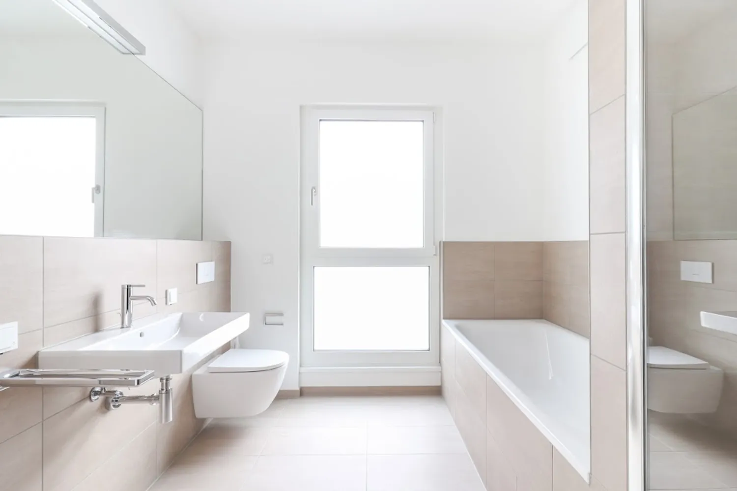 4 Zimmer Wohnung mit 131 m² in Frankfurt am Main – Bild 1