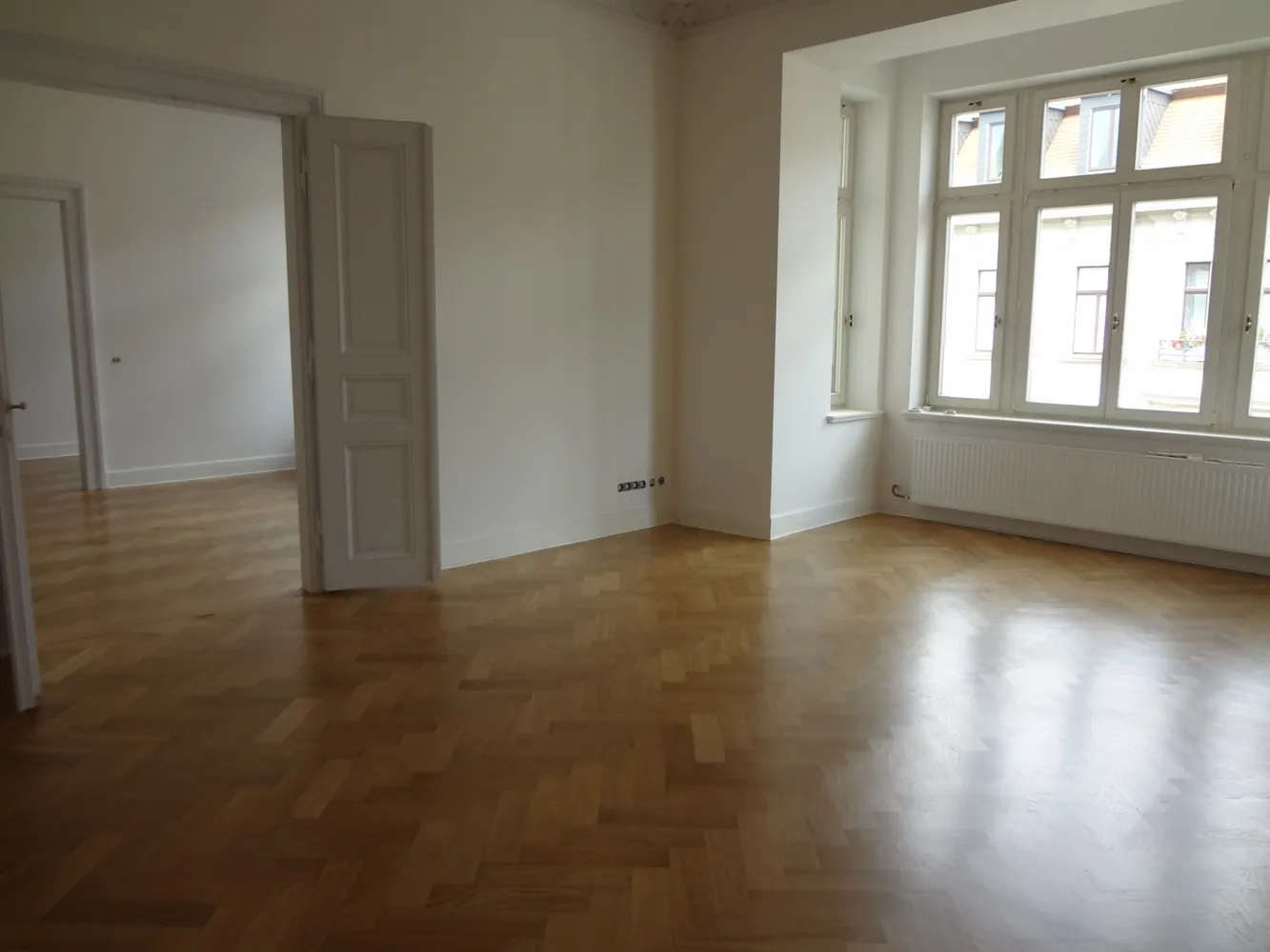 5 Zimmer Wohnung mit 195 m² in Leipzig – Bild 3