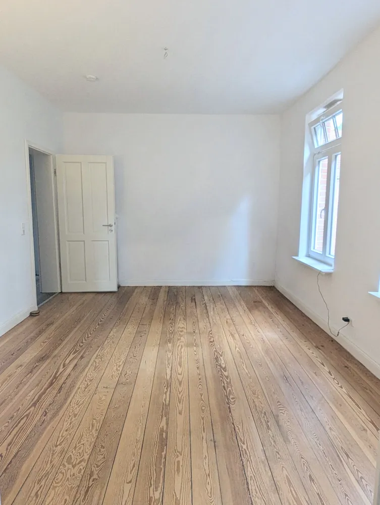 4 Zimmer Wohnung mit 109 m² in Kiel – Bild 3