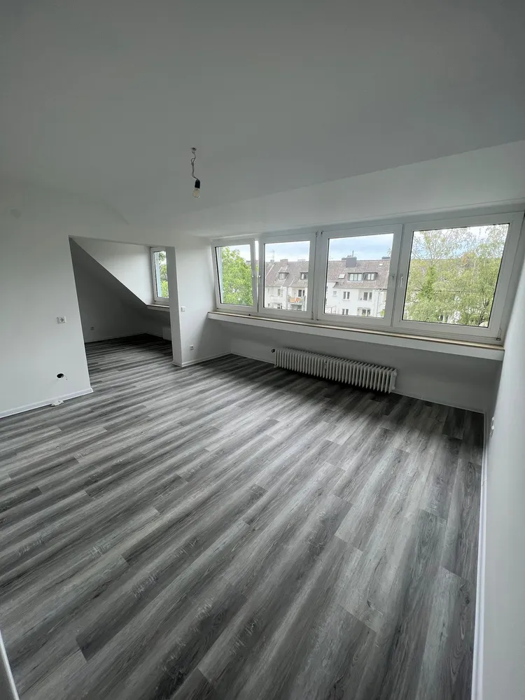 1 Zimmer Wohnung mit 33 m² in Köln – Bild 2