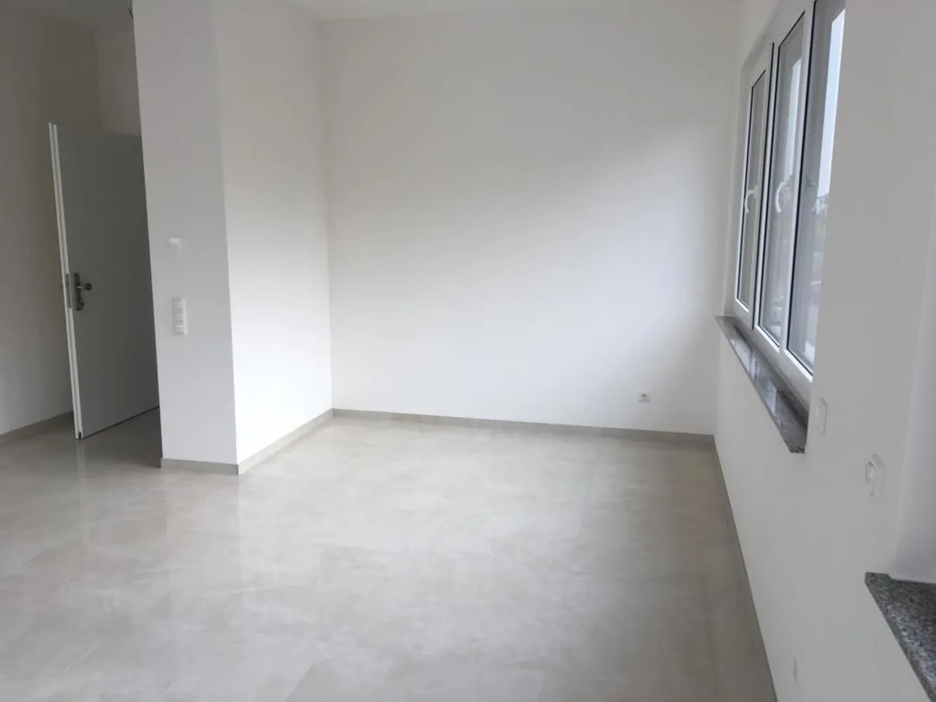 4 Zimmer Wohnung mit 118 m² in Mainz – Bild 3