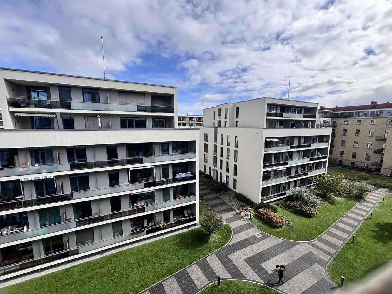 2 Zimmer Wohnung mit 71 m² in Berlin – Bild 1