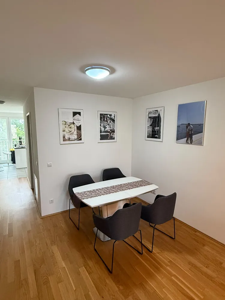 4 Zimmer Wohnung mit 84 m² in München – Bild 4