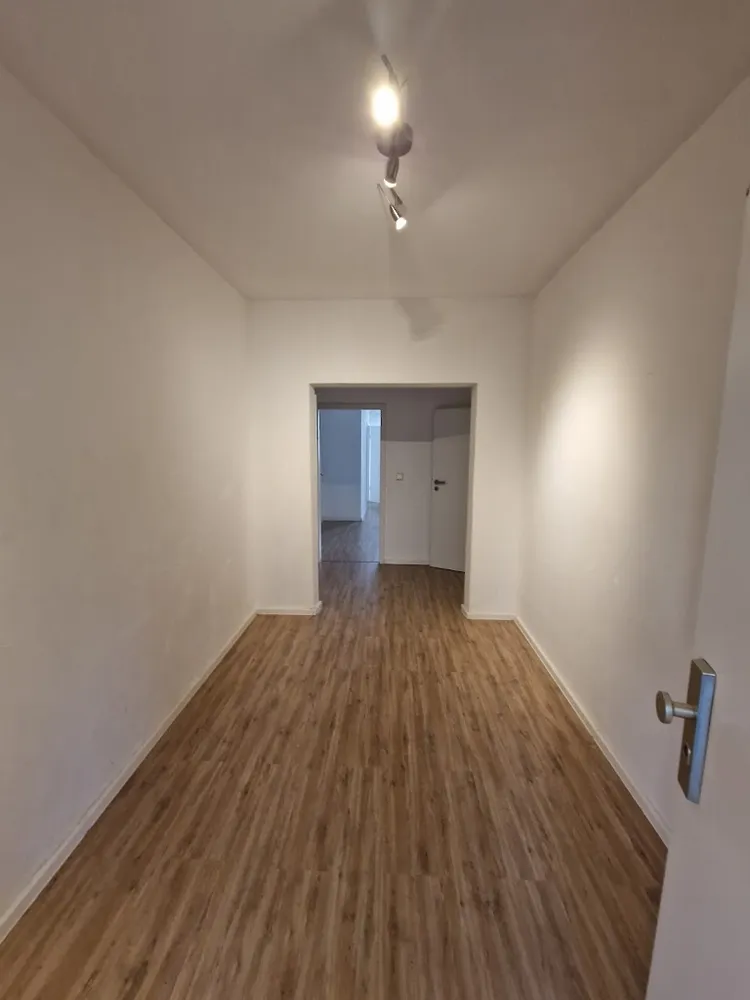 2 Zimmer Wohnung mit 49 m² in Magdeburg – Bild 2