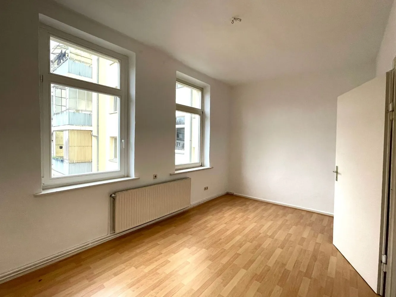 3 Zimmer Wohnung mit 74 m² in Hannover – Bild 2
