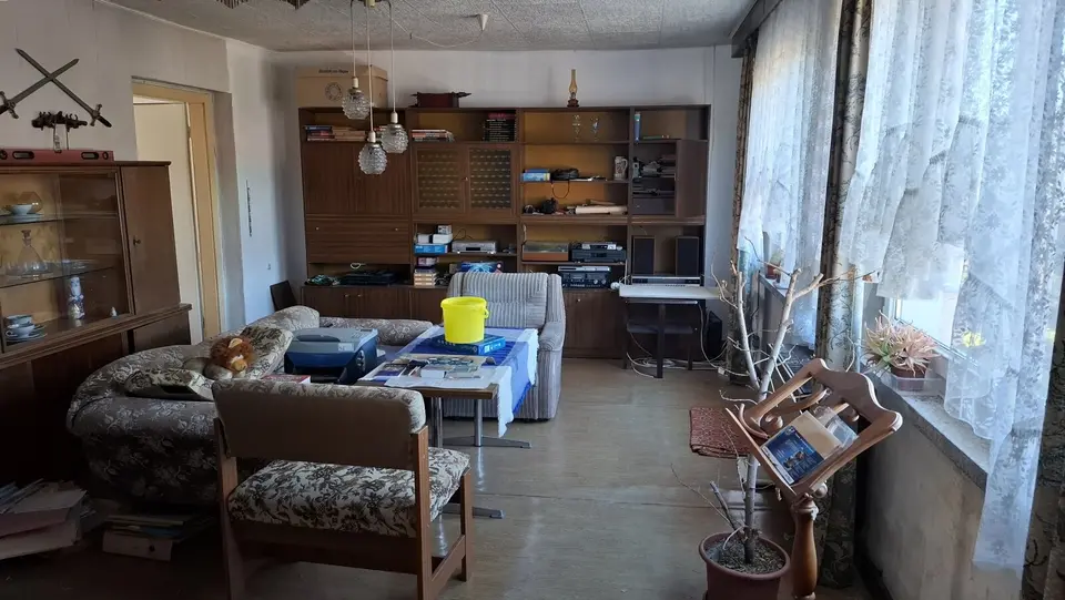 4 Zimmer Haus mit 140 m² in Köthen – Bild 1