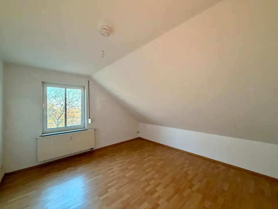 2 Zimmer Wohnung mit 60 m² in Weißenfels – Bild 7