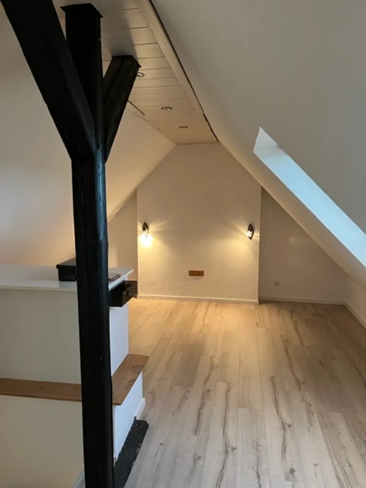 2 Zimmer Wohnung mit 85 m² in Düsseldorf – Bild 11