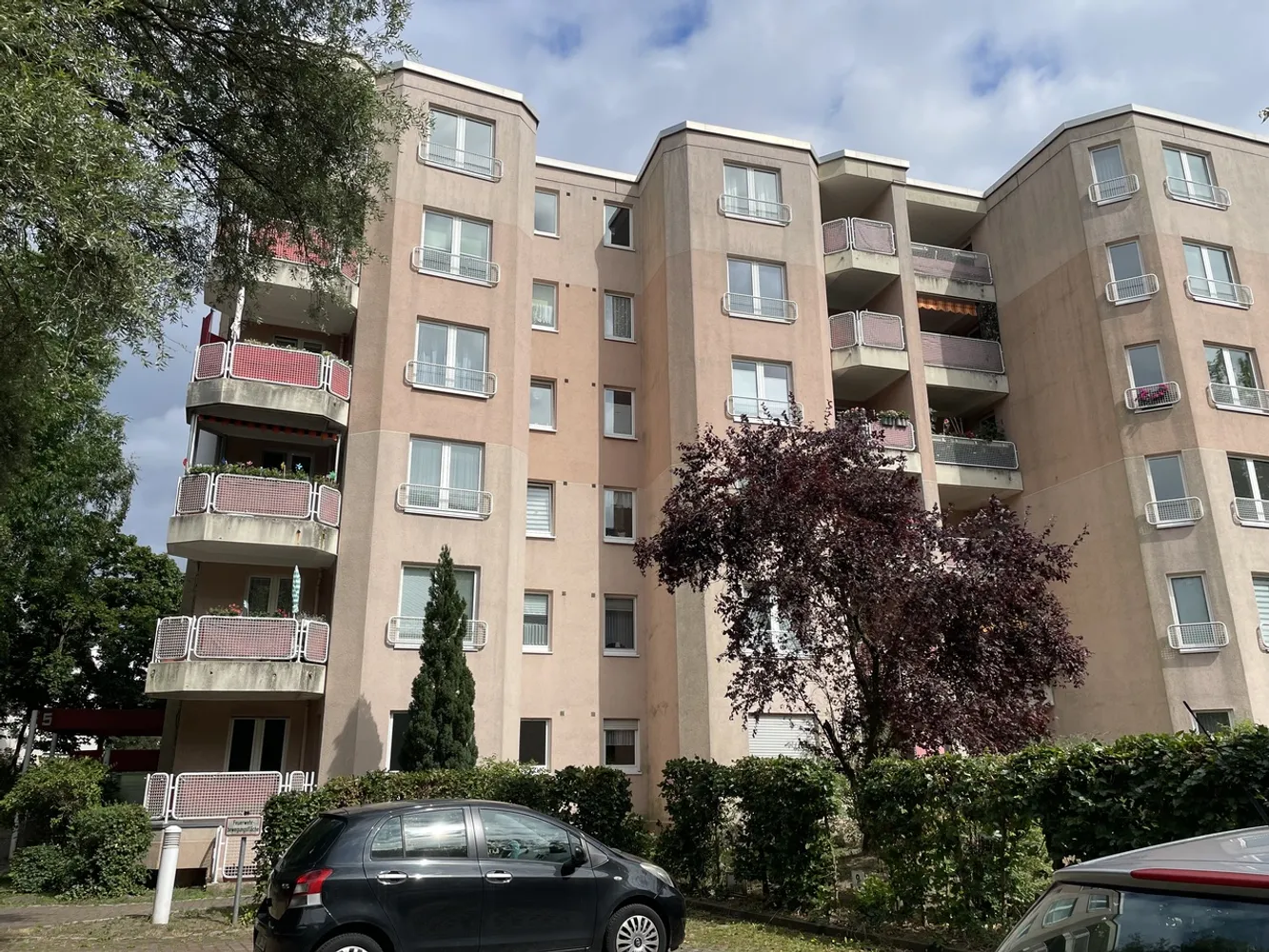 2 Zimmer Wohnung mit 82 m² in Berlin – Bild 1
