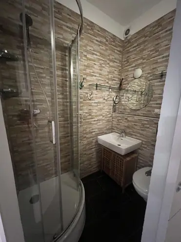 1 Zimmer Wohnung mit 35 m² in Köln – Bild 4