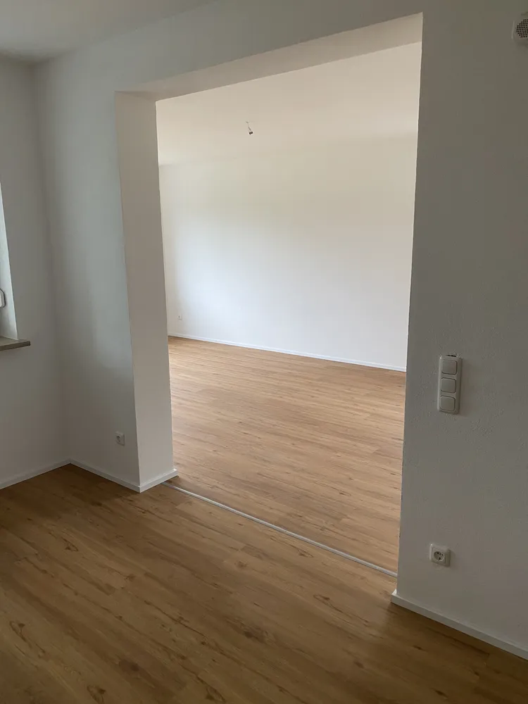 4 Zimmer Wohnung mit 100 m² in Augsburg – Bild 3