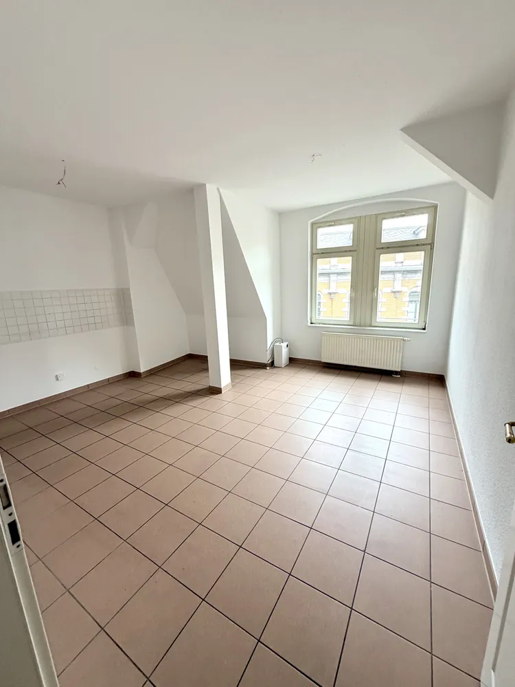 4 Zimmer Wohnung mit 150 m² in Halle (Saale) – Bild 3