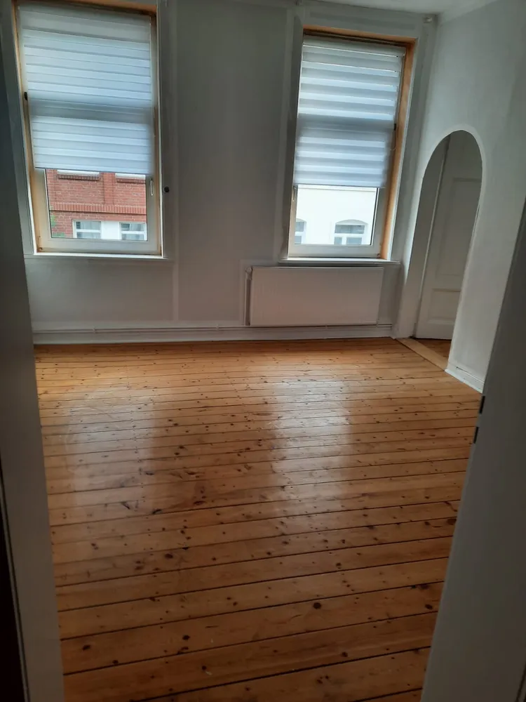 4 Zimmer Wohnung mit 100 m² in Hannover – Bild 3