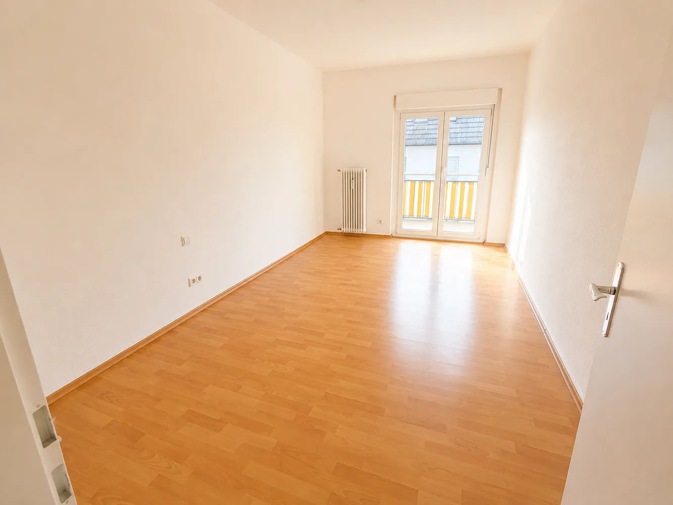 2 Zimmer Wohnung mit 80 m² in Wiesbaden – Bild 5