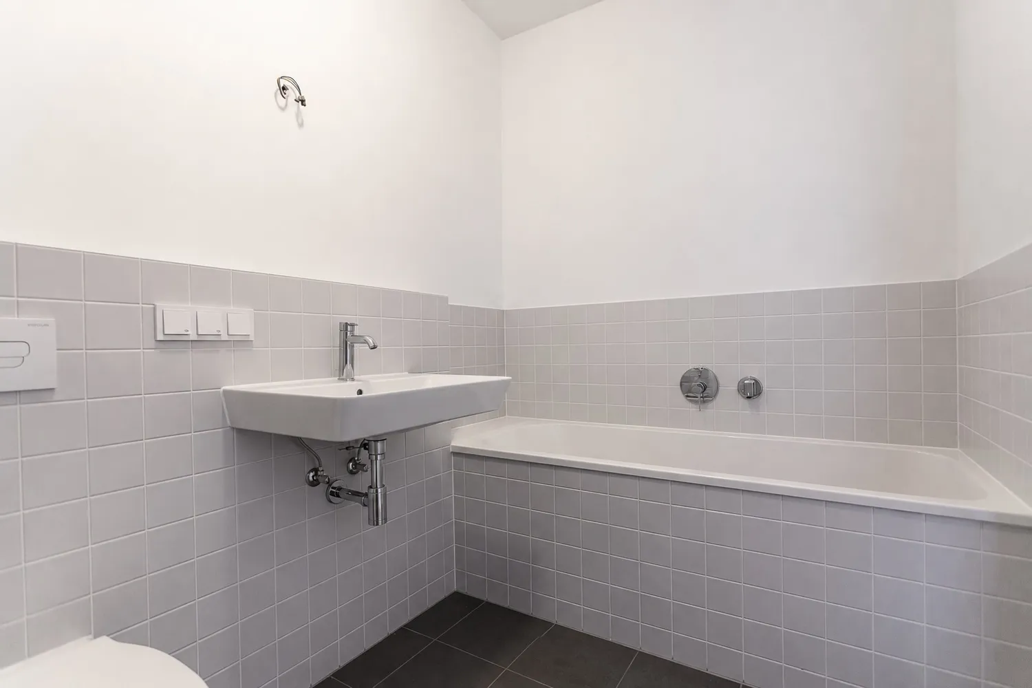 2 Zimmer Wohnung mit 80 m² in Berlin – Bild 8