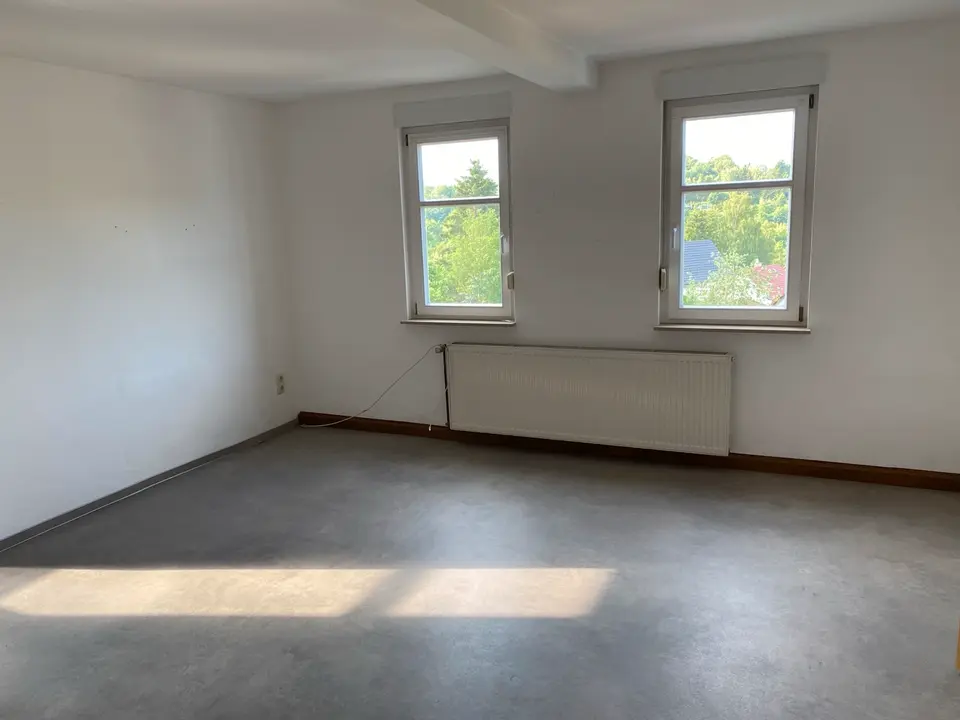 2 Zimmer Wohnung mit 40 m² in Suhl – Bild 2
