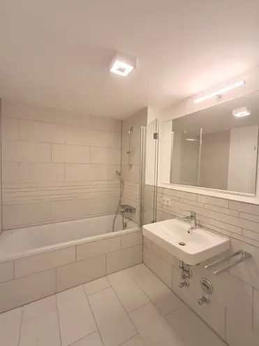 3 Zimmer Wohnung mit 93 m² in Hamburg – Bild 8