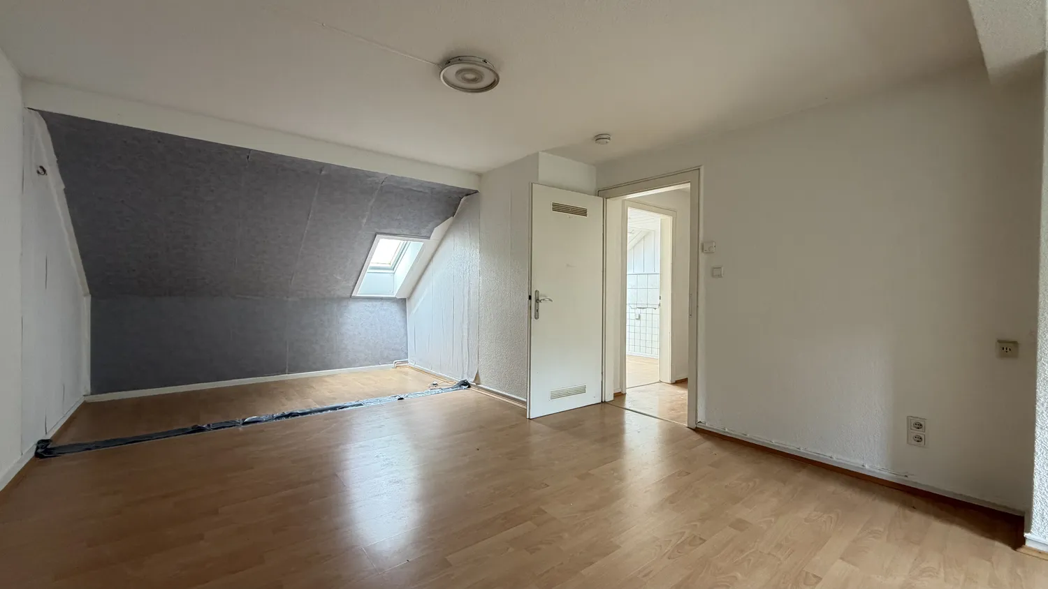 1 Zimmer Wohnung mit 45 m² in Wuppertal – Bild 4