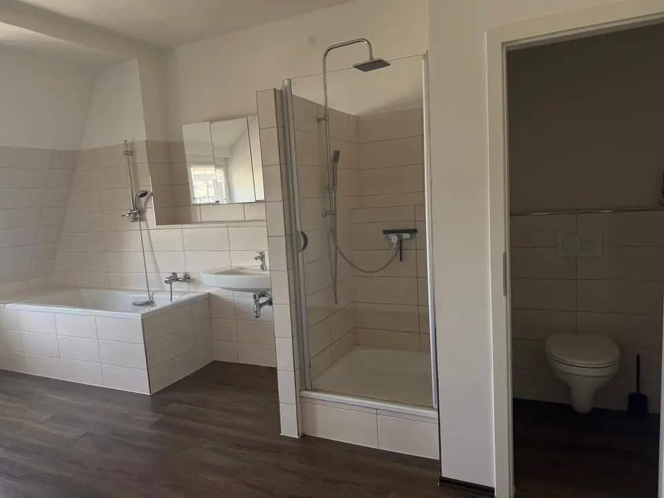 3 Zimmer Wohnung mit 135 m² in Hof – Bild 6