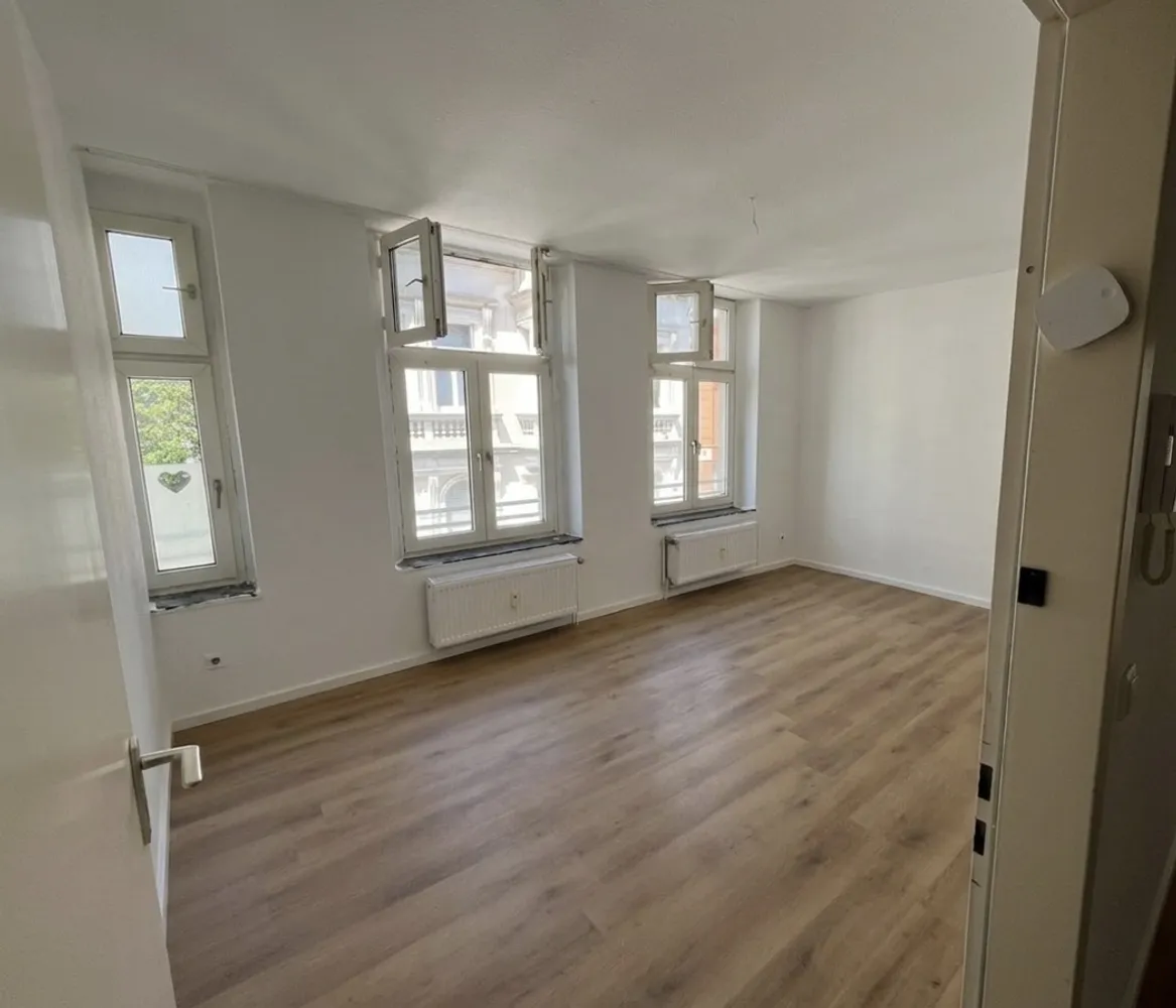 3 Zimmer Wohnung mit 85 m² in Solingen – Bild 2