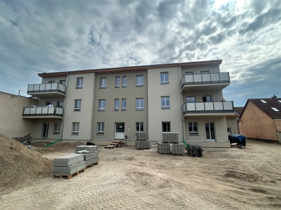 3 Zimmer Wohnung mit 80 m² in Luckenwalde – Bild 2