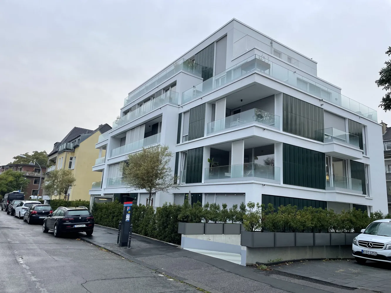 3 Zimmer Wohnung mit 170 m² in Köln – Bild 1