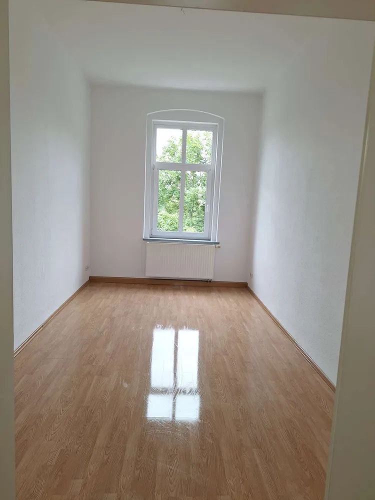 4 Zimmer Wohnung mit 90 m² in Plauen – Bild 3