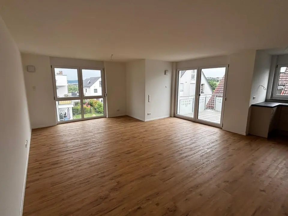 4 Zimmer Wohnung mit 92 m² in Leonberg – Bild 1