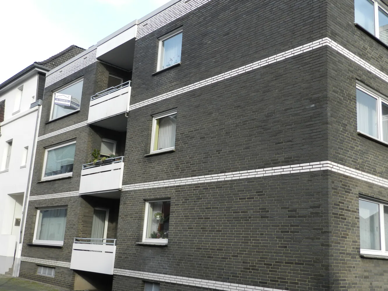 2 Zimmer Wohnung mit 83 m² in Moers – Bild 4