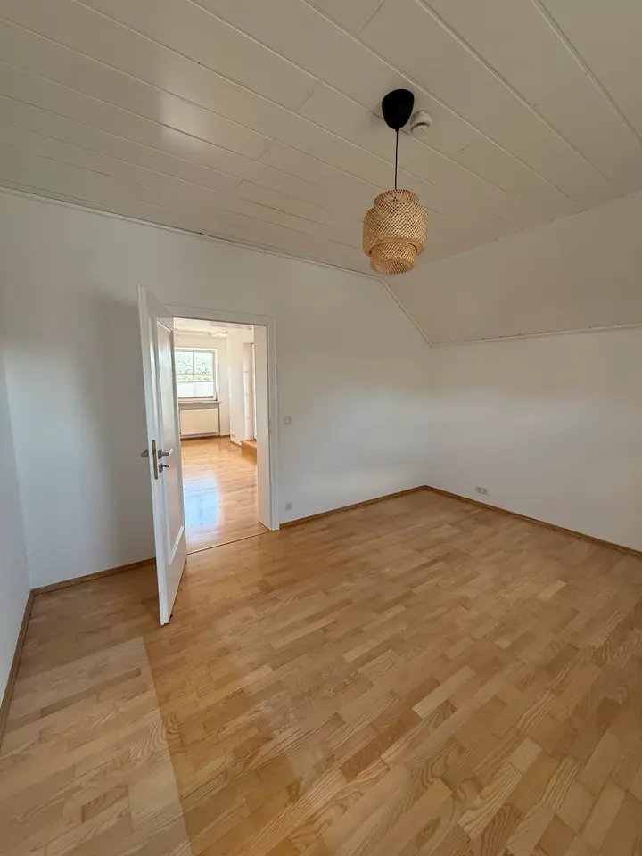 2 Zimmer Wohnung mit 73 m² in Sonneberg – Bild 8