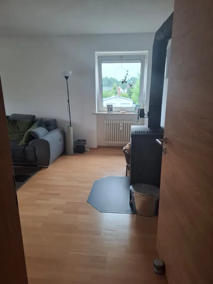 6 Zimmer Wohnung mit 130 m² in Sonneberg – Bild 2