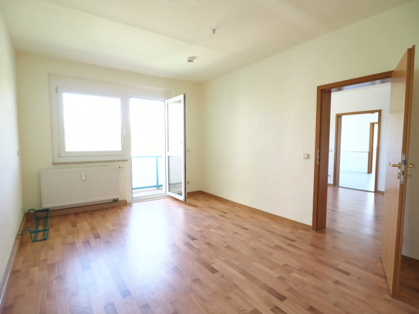 4 Zimmer Wohnung mit 87 m² in Altenburg – Bild 8