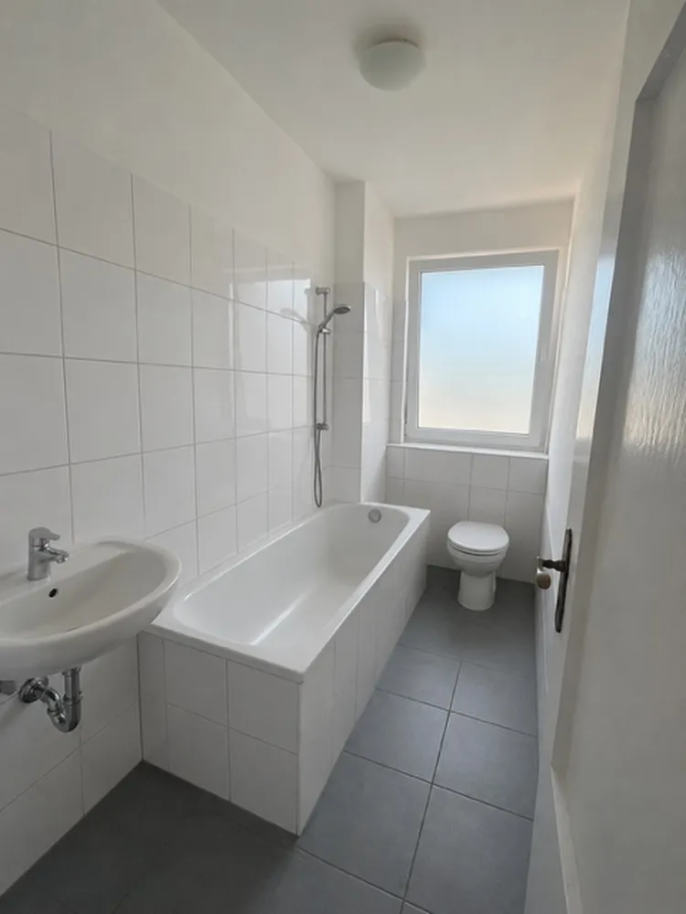 1 Zimmer Wohnung mit 37 m² in Frankfurt am Main – Bild 7