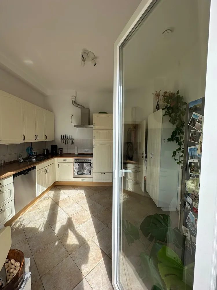 3 Zimmer Wohnung mit 109 m² in Wiesbaden – Bild 1