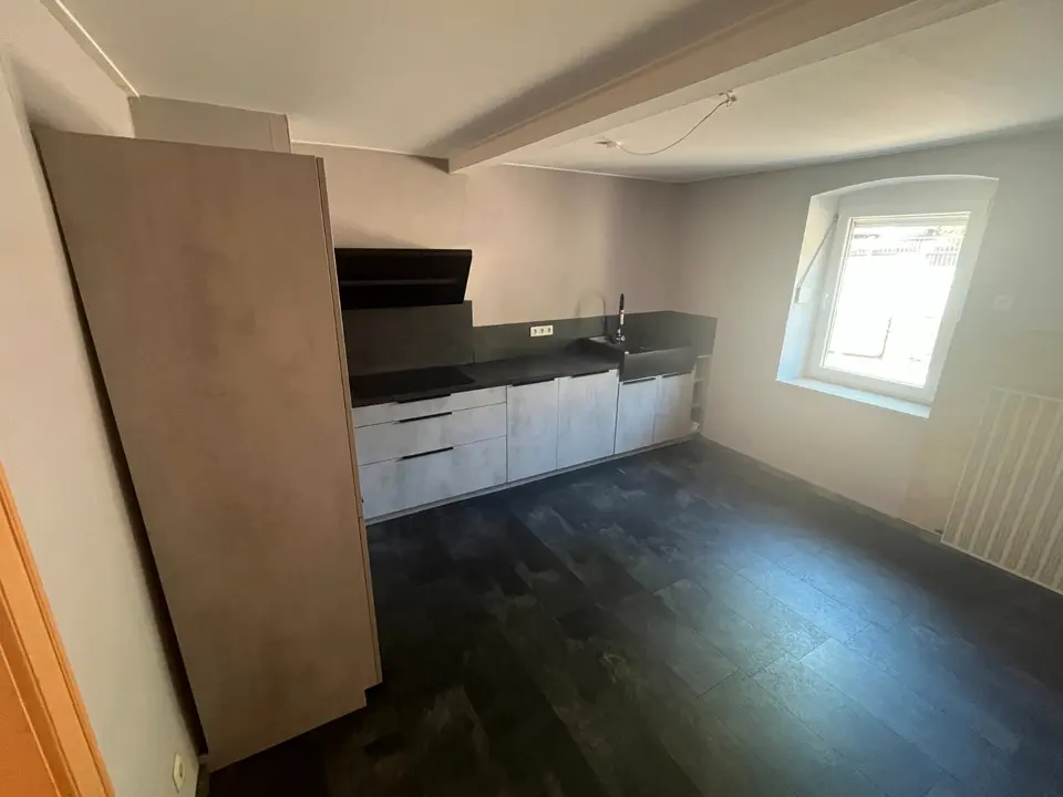 6 Zimmer Haus mit 143 m² in Saarbrücken – Bild 1
