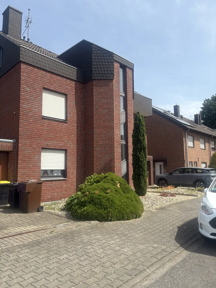 4 Zimmer Wohnung mit 101 m² in Mönchengladbach – Bild 1