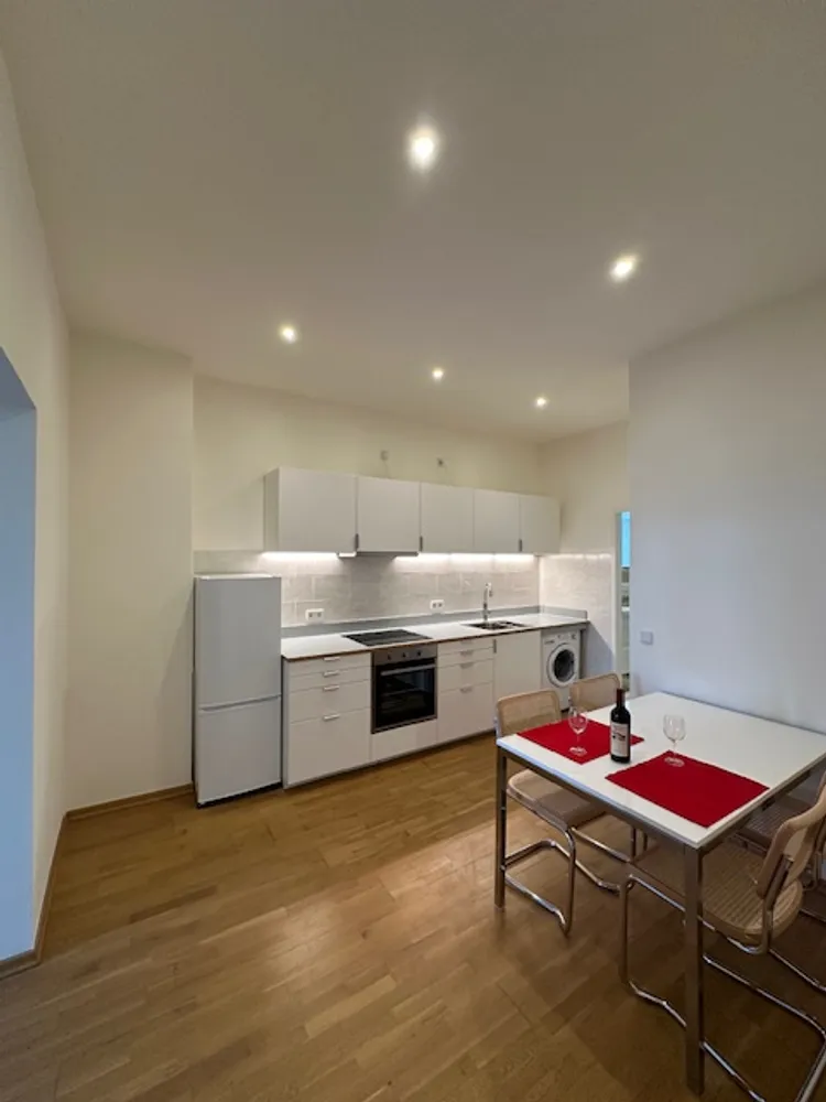1 Zimmer Wohnung mit 60 m² in Berlin – Bild 6