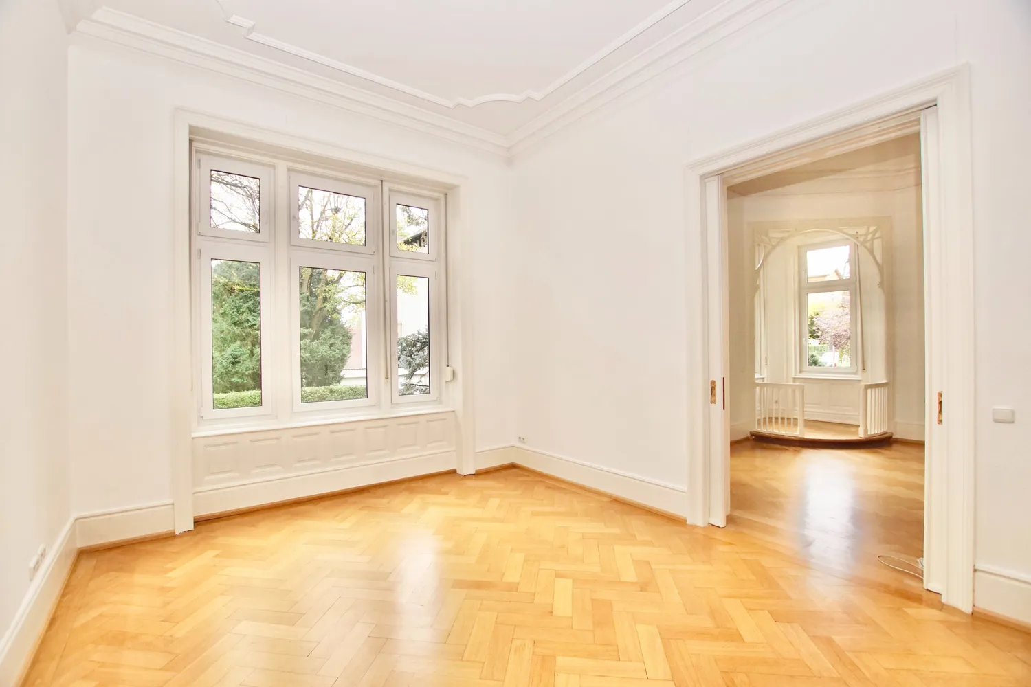 3 Zimmer Wohnung mit 192 m² in Wiesbaden – Bild 1