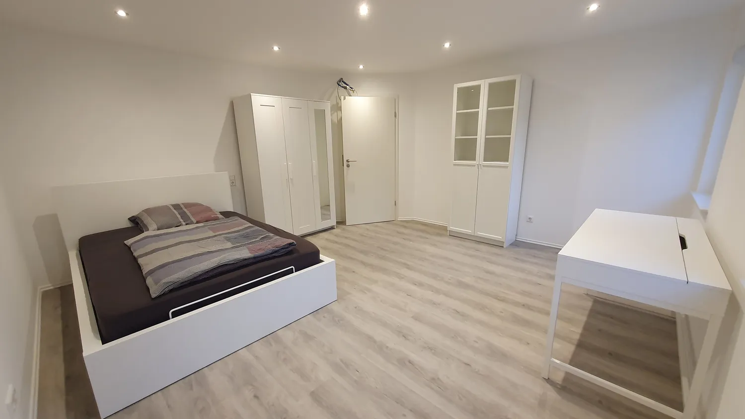 1 Zimmer Wohnung mit 16 m² in Stuttgart – Bild 1
