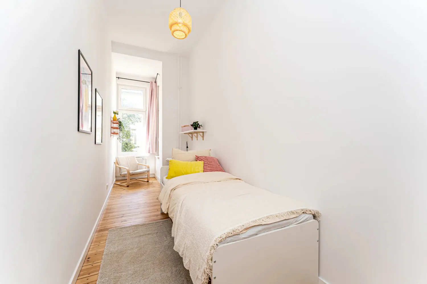 Shared room with 12 m² in Berlin – Photo 1