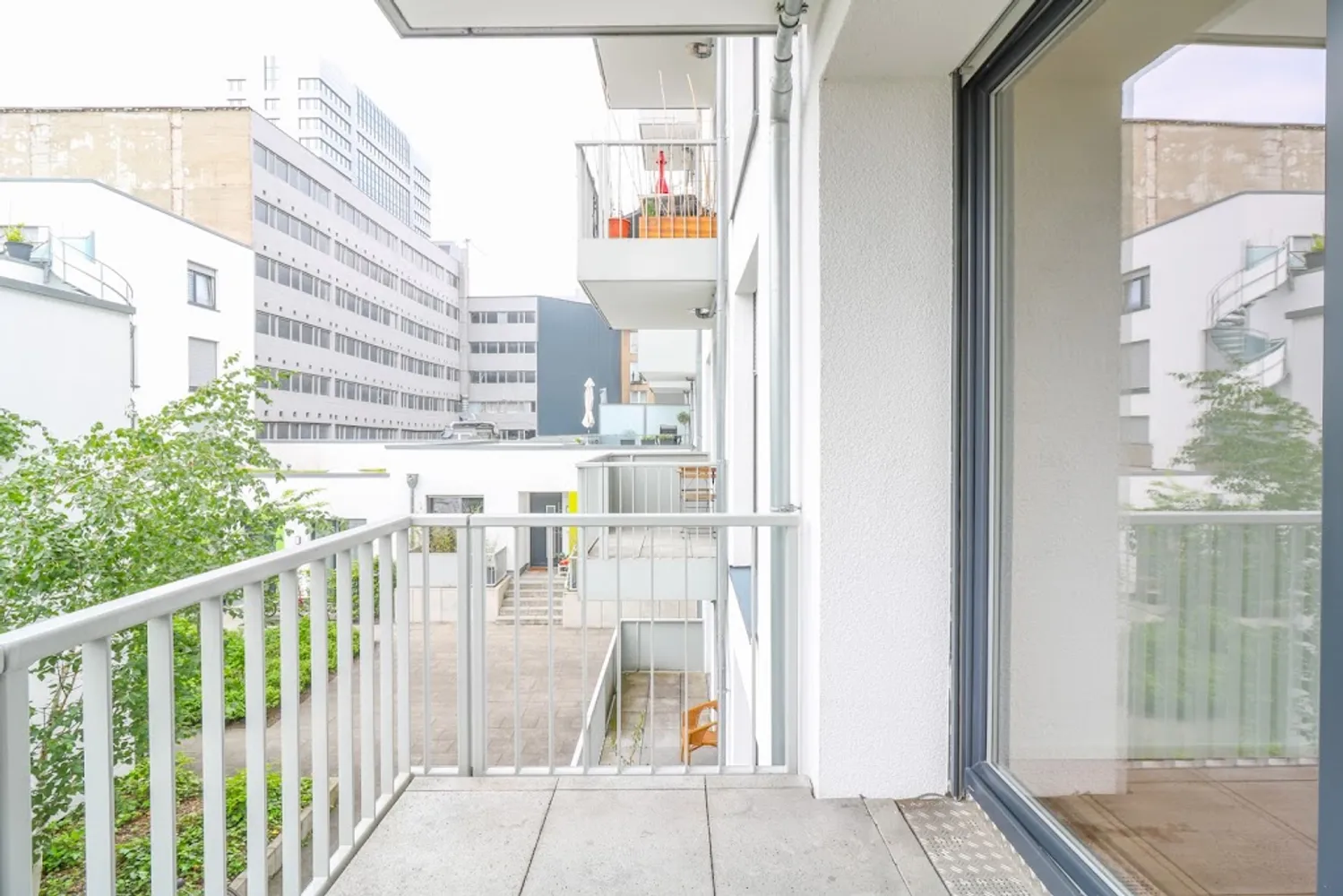 2 room apartment with 66 m² in Düsseldorf – Photo 1