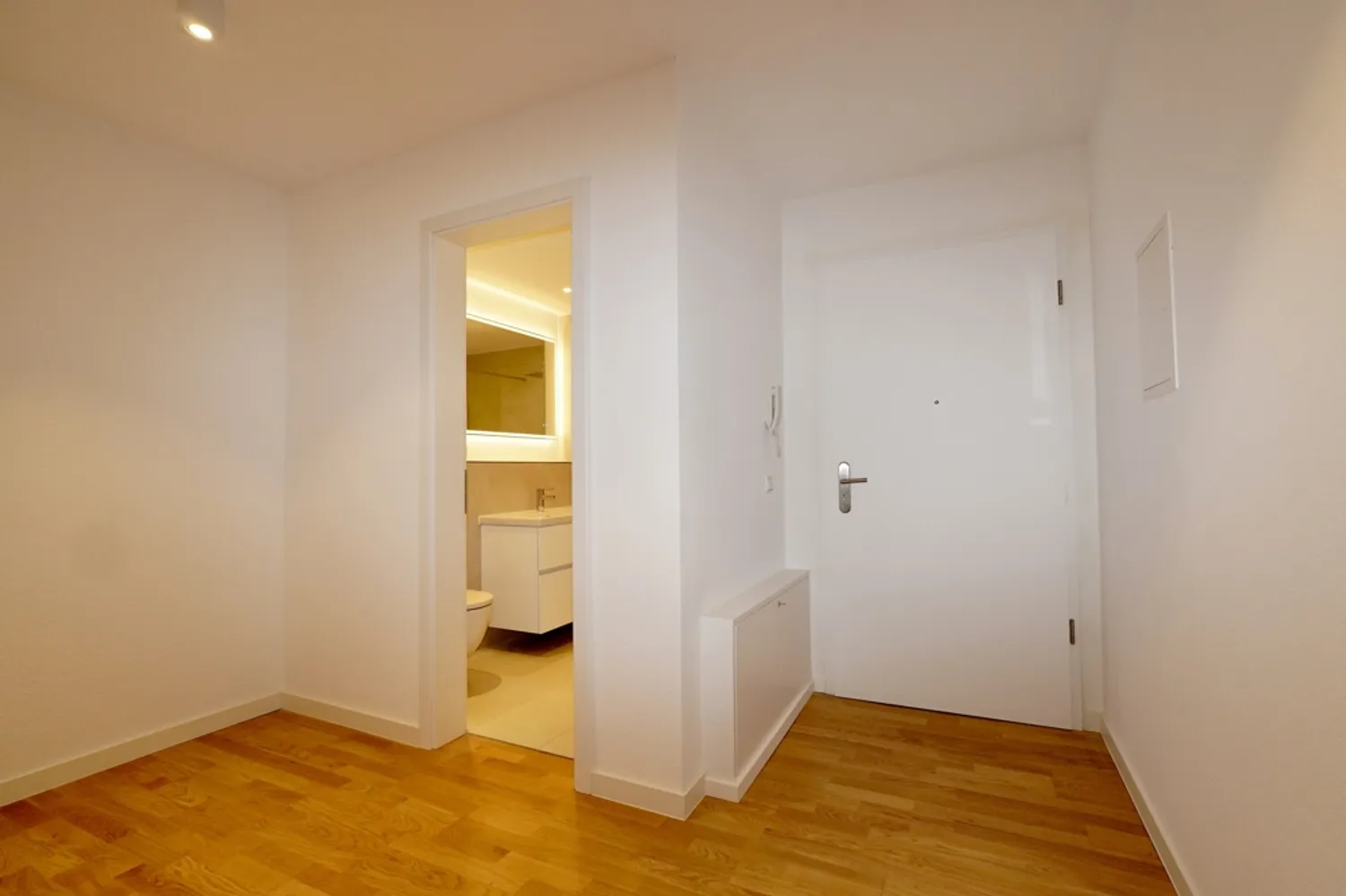2 Zimmer Wohnung mit 65 m² in Wiesbaden – Bild 11